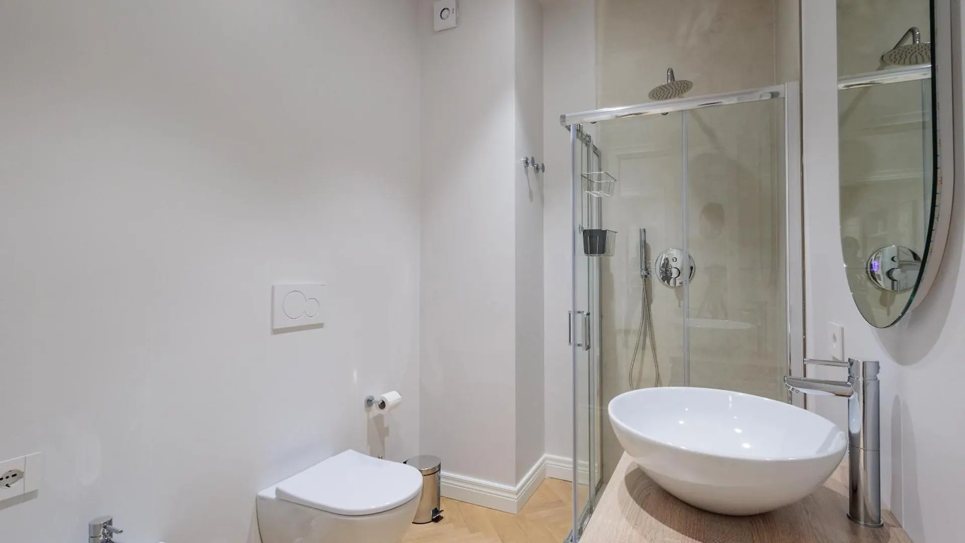 Living Buonarroti Apartment Milan Italy